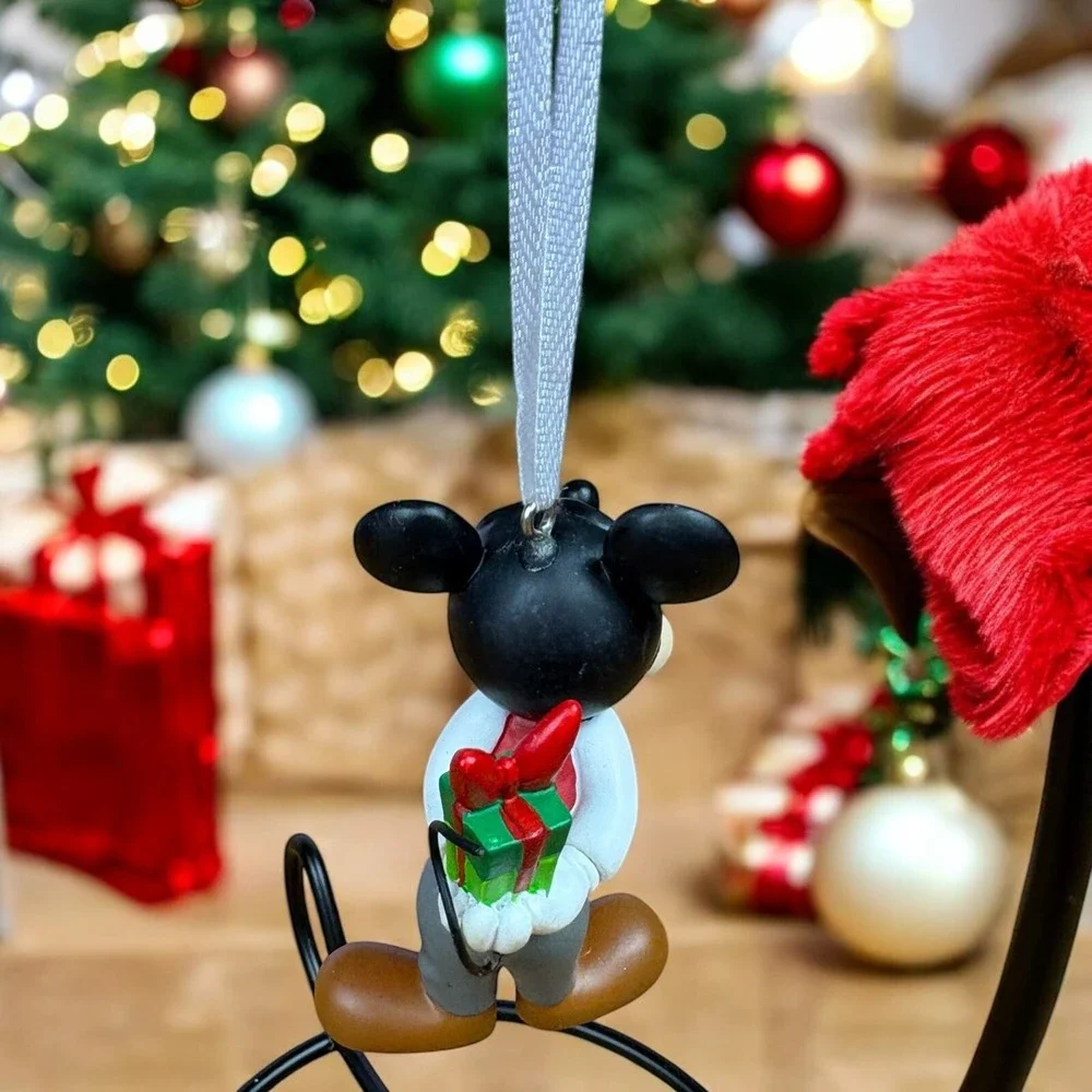 Hallmark Disney Minnie And Mickey w Present Christmas Tree Ornament Lot Of 2- 3